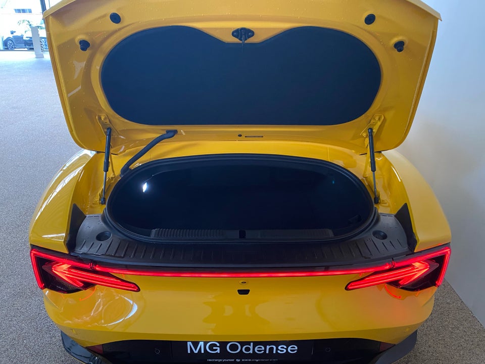 MG Cyberster Trophy Long Range 2d