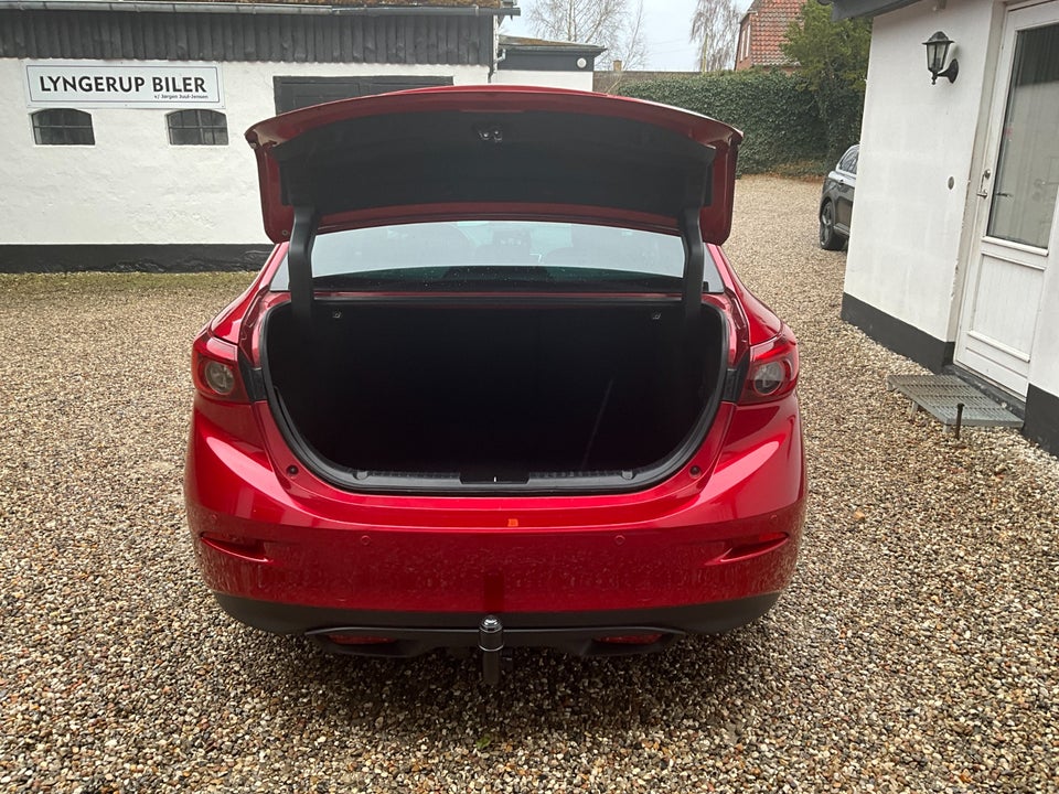 Mazda 3 2,0 SkyActiv-G 120 Optimum 4d