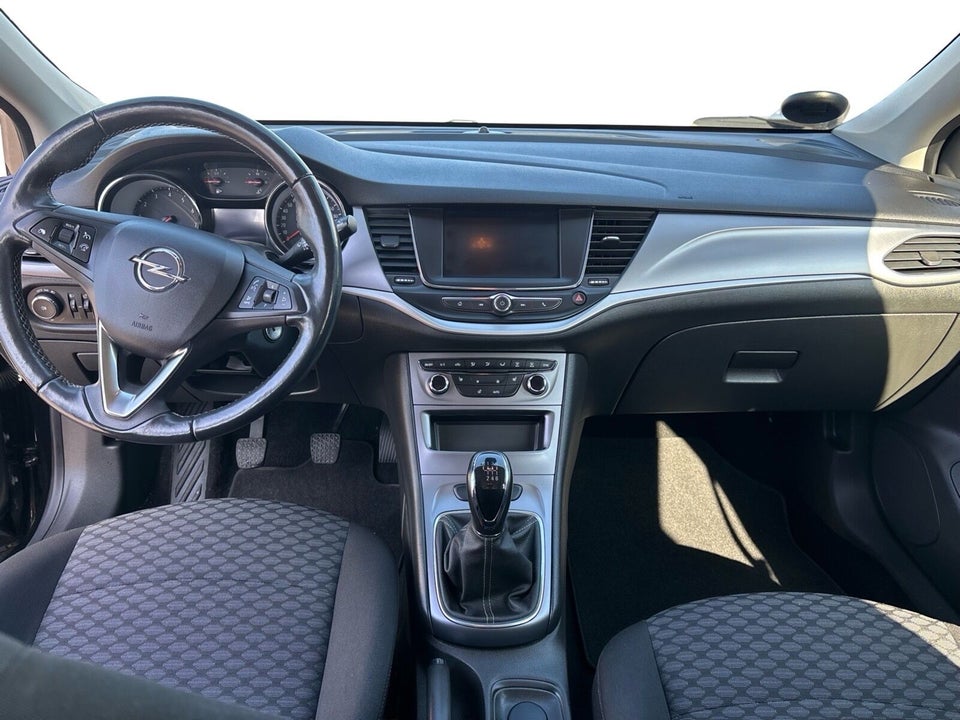 Opel Astra 1,2 T 110 Edition Sports Tourer 5d