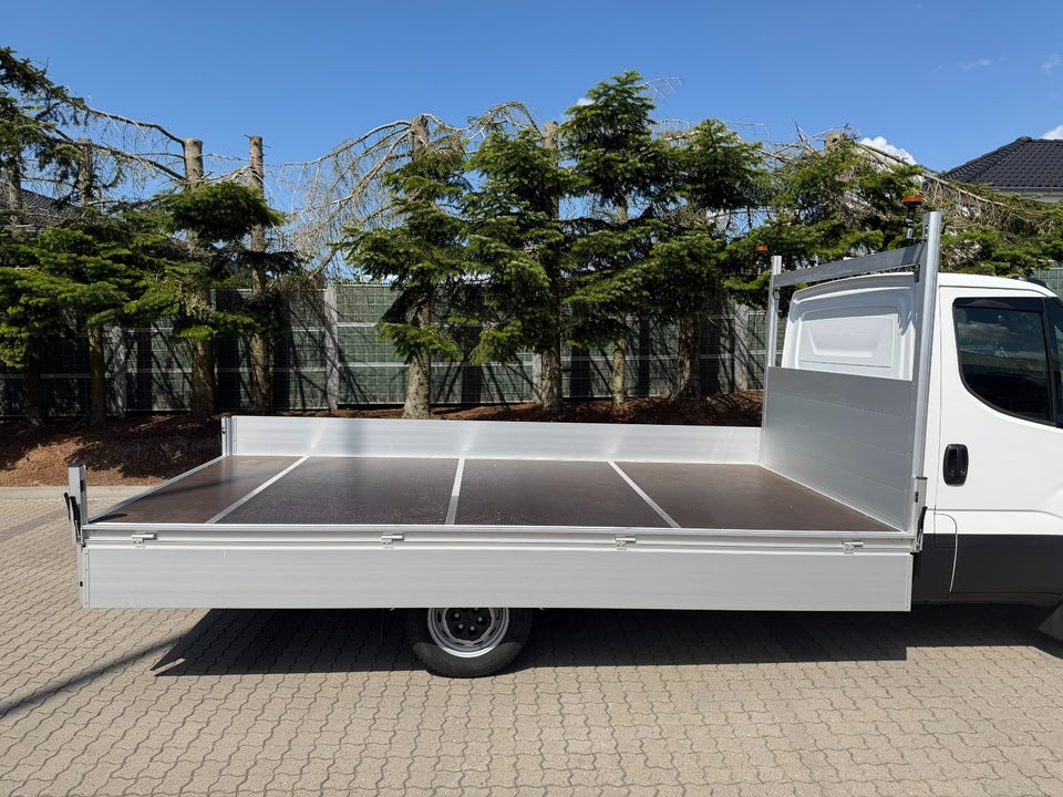 Iveco Daily 2,3 35S16 4100mm Lad AG8 2d