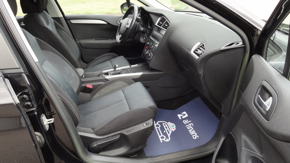 Citroën C4 1,6 e-HDi 115 Exclusive E6G 5d