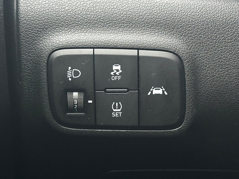 Hyundai i10 1,0 MPi Advanced 5d