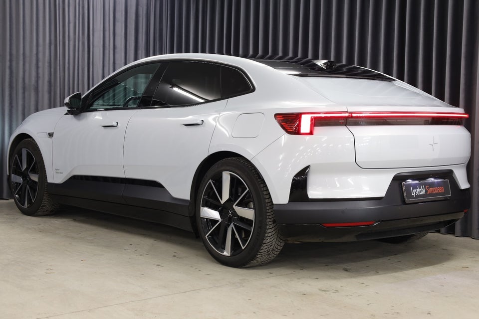 Polestar 4 Long Range AWD 5d