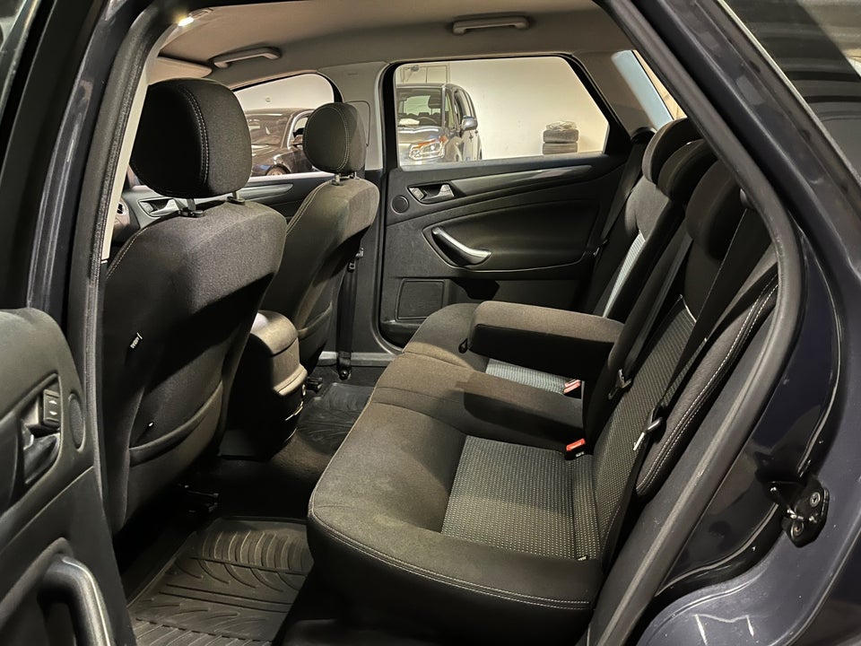 Ford Mondeo 2,0 TDCi 140 Collection stc. 5d