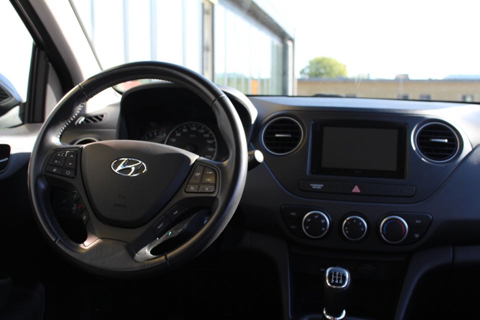 Hyundai i10 1,0 Go Sport 5d