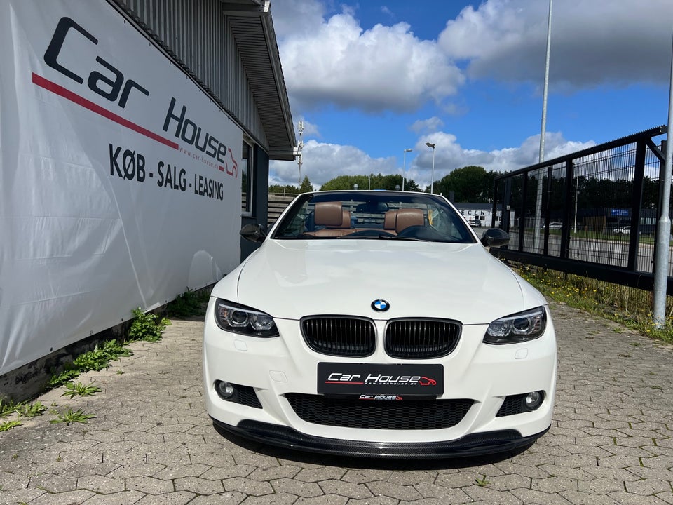BMW 335i 3,0 Cabriolet M-Sport Steptr. 2d
