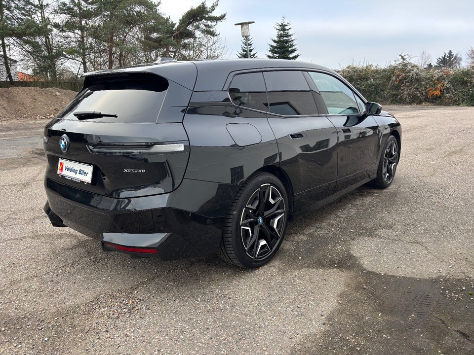 BMW iX xDrive50 5d