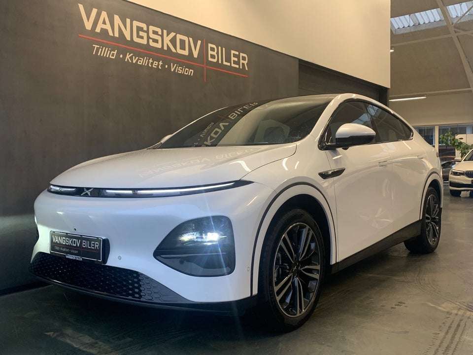 Xpeng G6 Performance 5d