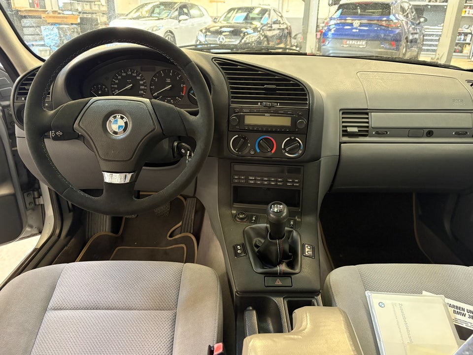 BMW 316i 1,6  4d