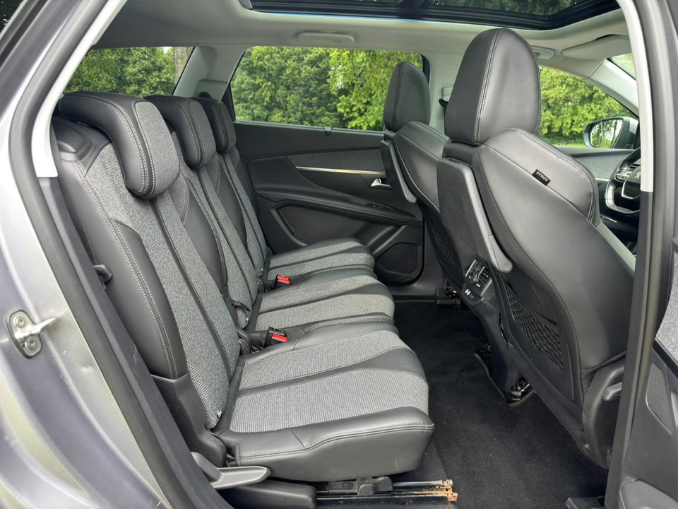 Peugeot 5008 1,6 e-THP 165 Allure EAT6 7prs 5d