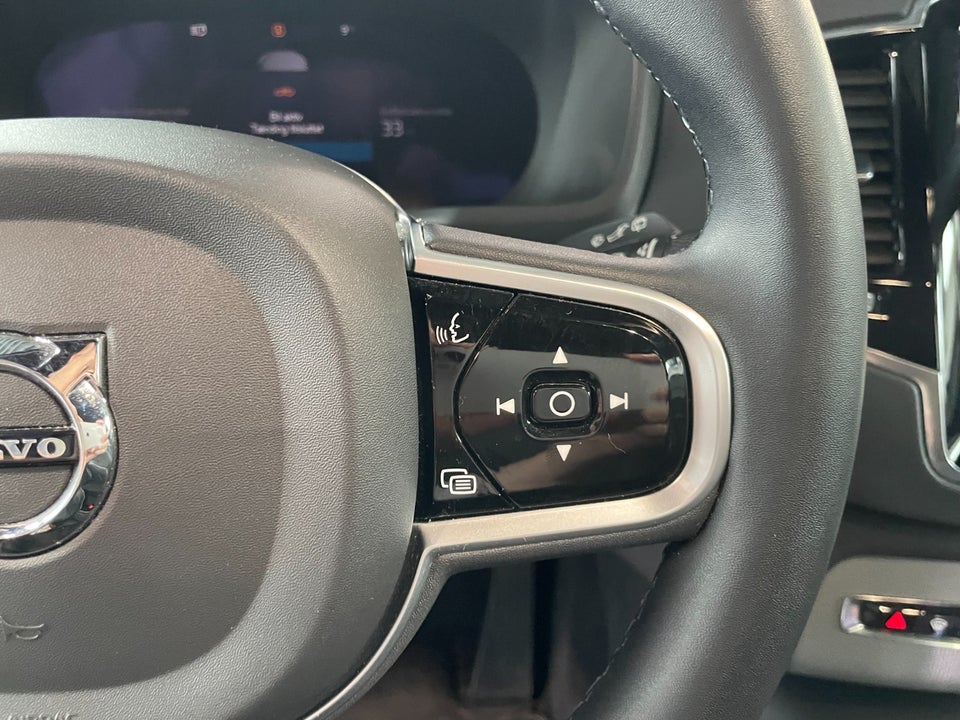 Volvo XC90 2,0 T8 ReCharge Ultimate Dark aut. AWD 7prs 5d