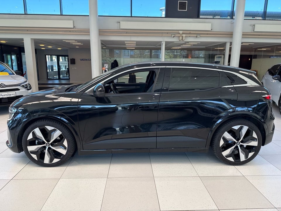 Renault Megane E-Tech 60 Techno 5d