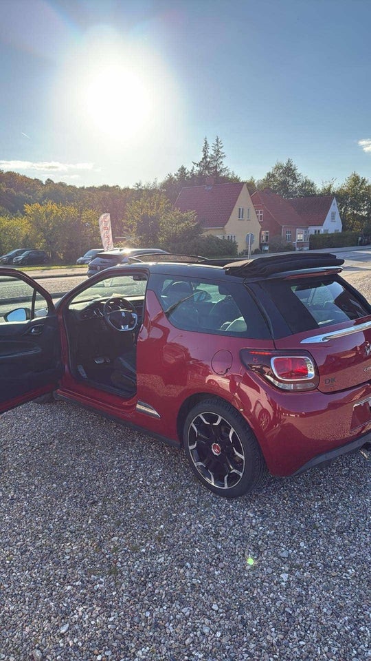 Citroën DS3 1,6 e-HDi 92 Style Cabrio E6G 2d