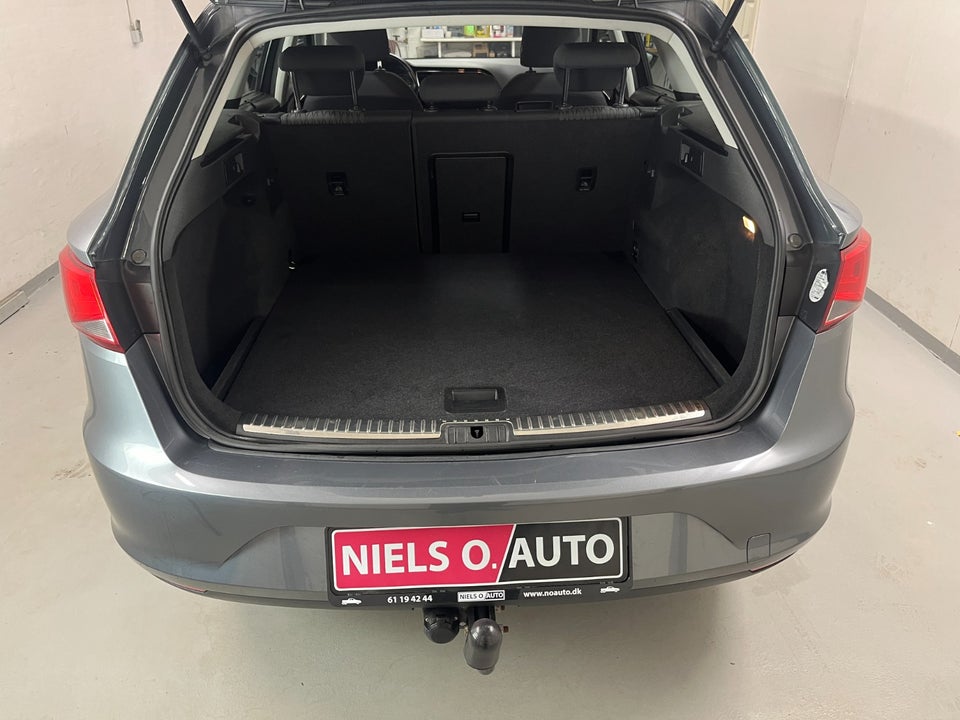 Seat Leon 1,6 TDi 110 Style DSG 5d