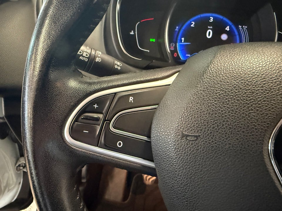Renault Grand Scenic IV 1,5 dCi 110 Zen 7prs 5d