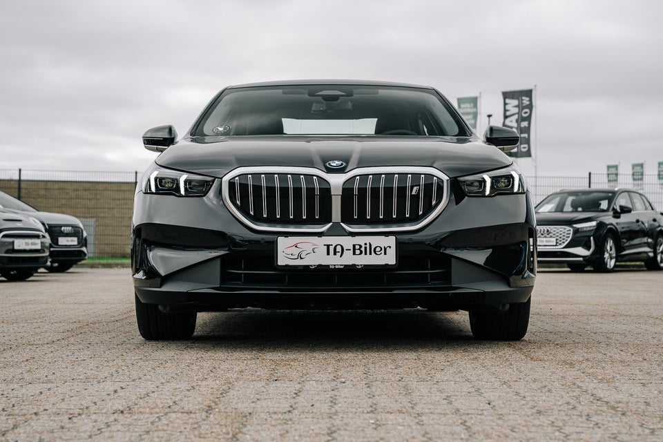 BMW i5 eDrive40 Sport Line 4d