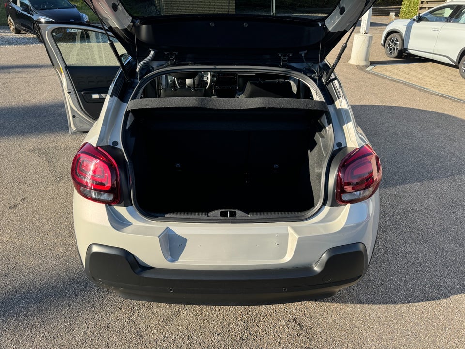 Citroën C3 1,2 PureTech 83 Shine 5d