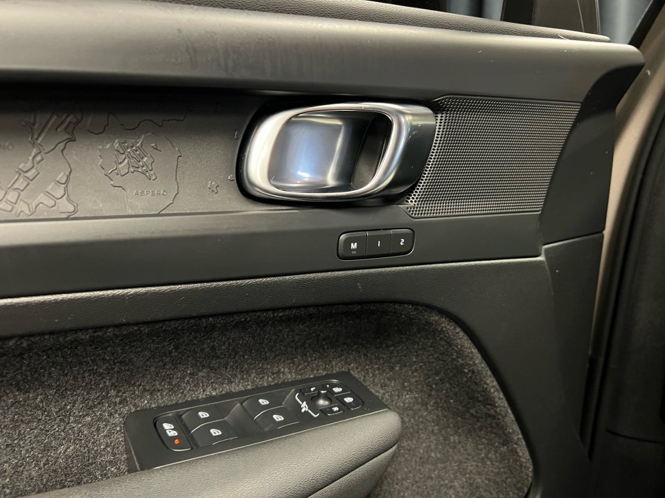 Volvo XC40 P6 ReCharge Plus 5d