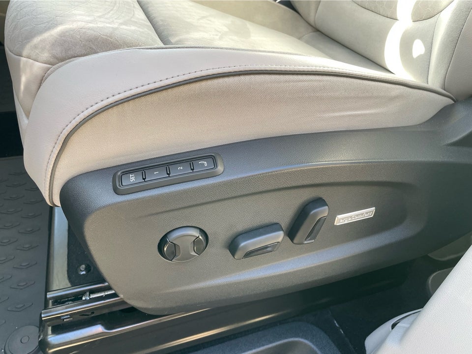 VW ID.Buzz 77 Pro SWB 5d