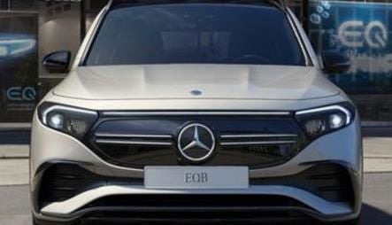 Mercedes EQB250 AMG Line 5d