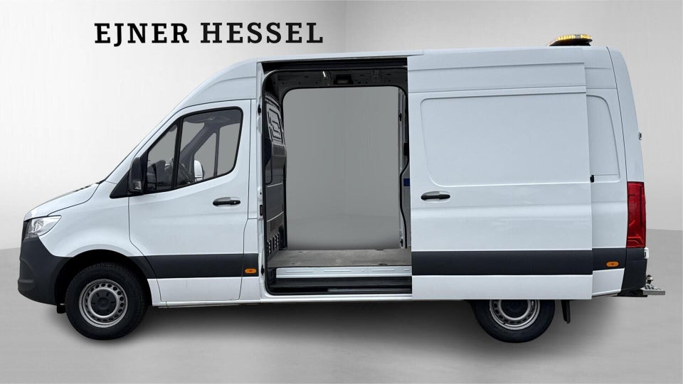 Mercedes Sprinter 317 2,0 CDi A2 Kassevogn aut. RWD