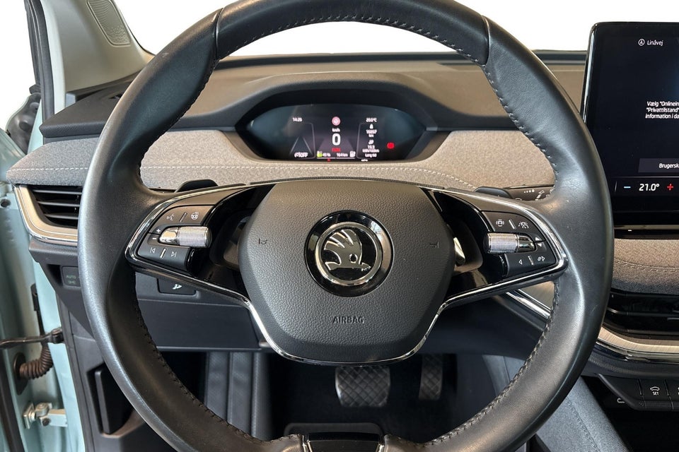 Skoda Enyaq 60 iV Loft 5d