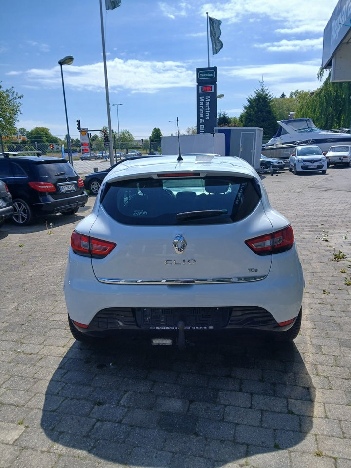 Renault Clio IV 0,9 TCe 90 Expression 5d