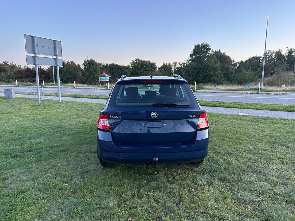 Skoda Fabia 1,2 TSi 90 Family 5d
