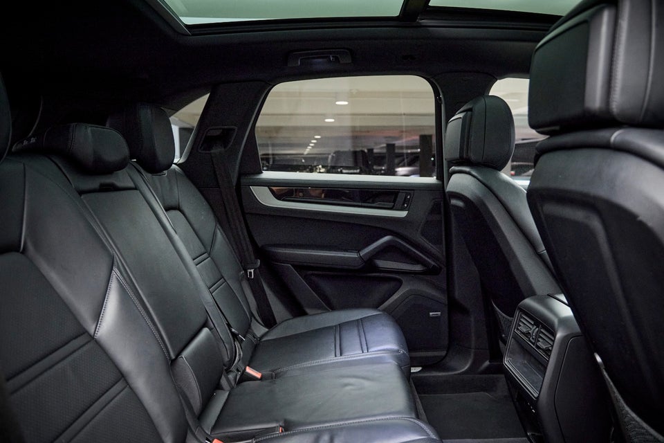 Porsche Cayenne 3,0 E-Hybrid Tiptr. 5d