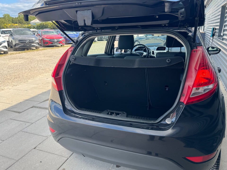 Ford Fiesta 1,25 60 Titanium 5d