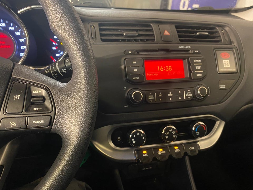 Kia Rio 1,2 CVVT Style+ 5d