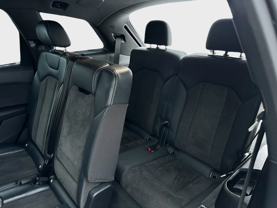 Audi Q7 3,0 TDi 272 S-line quattro Tiptr. 7prs 5d