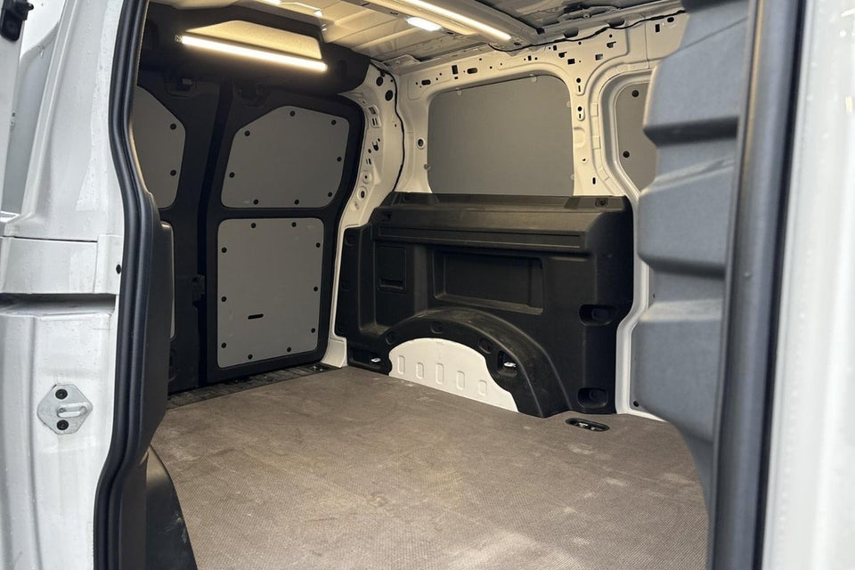 VW ID.Buzz 77 Cargo Comfort