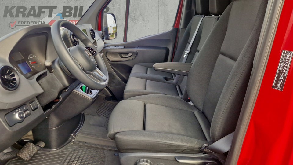 Mercedes Sprinter 317 2,0 CDi Alukølekasse m/lift aut. RWD
