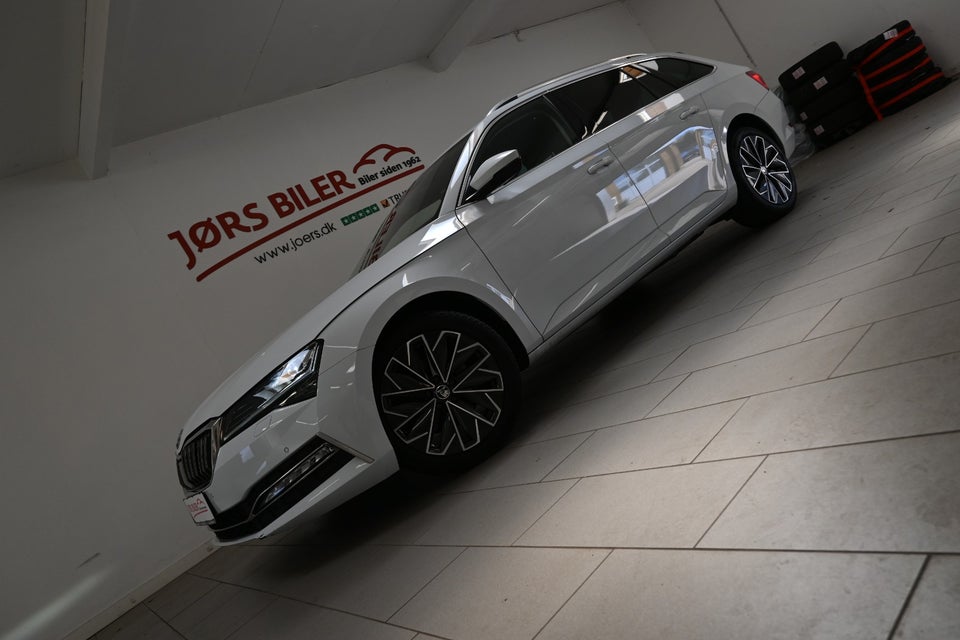 Skoda Superb 1,4 TSi iV Plus Combi DSG 5d