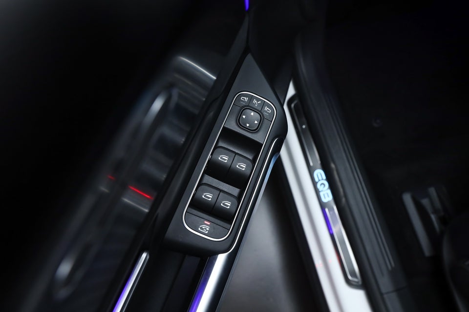 Mercedes EQB250+ AMG Advance 5d