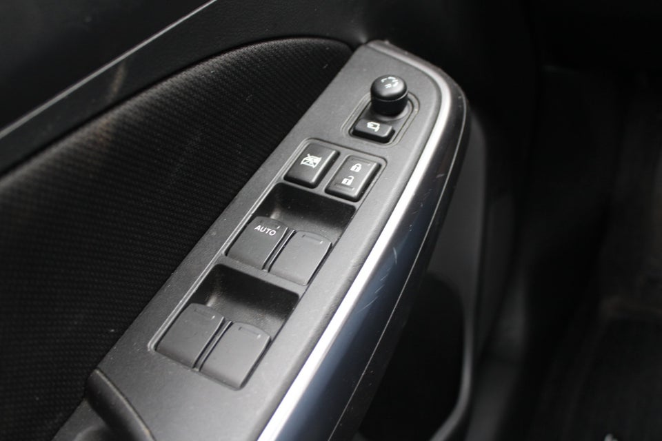 Suzuki Swift 1,2 mHybrid Exclusive 5d