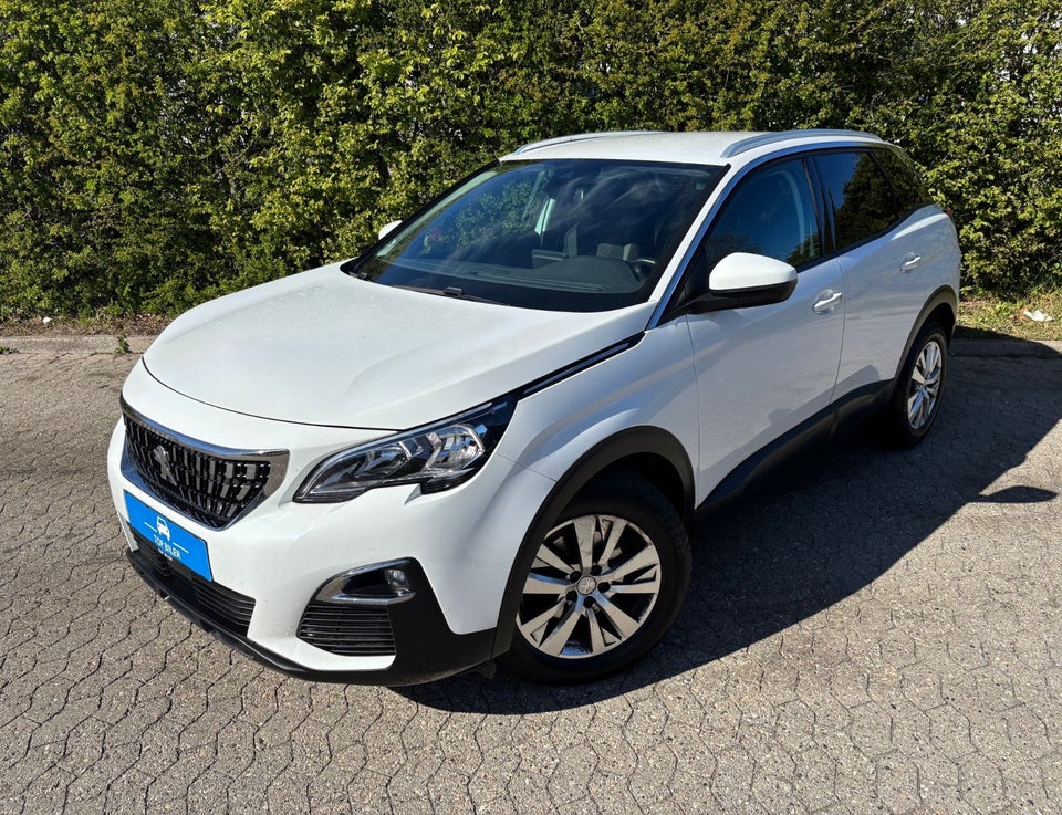 Peugeot 3008 1,2 e-THP 130 Allure 5d