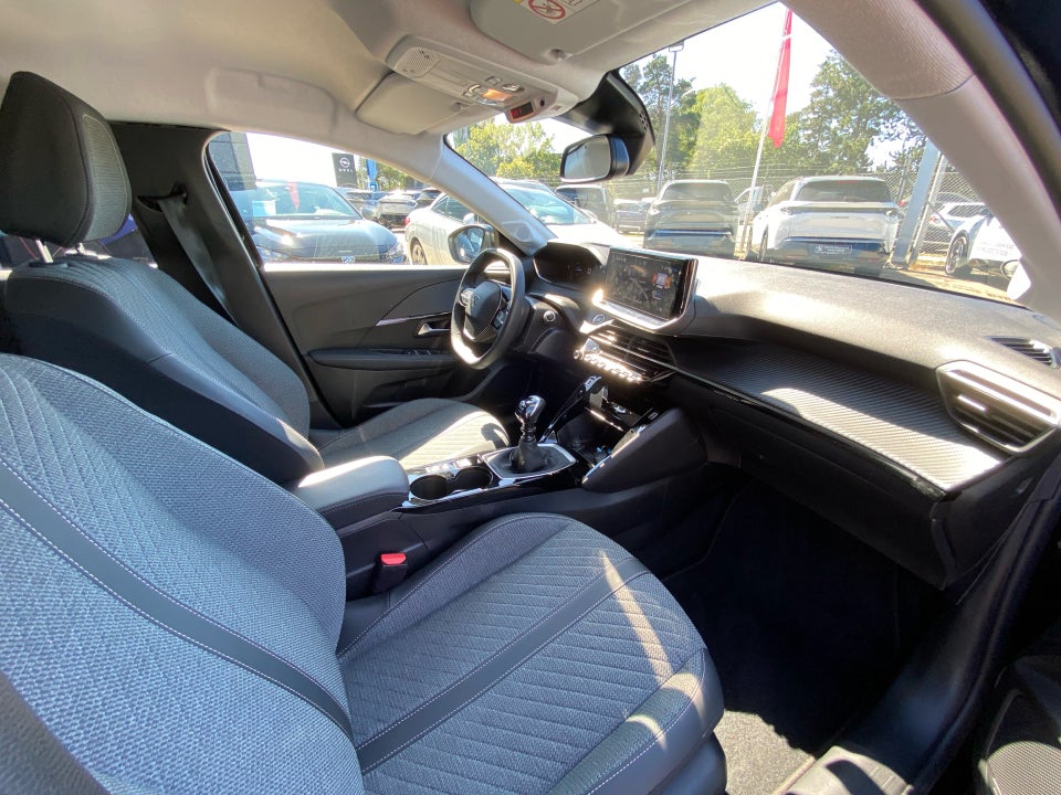 Peugeot 208 1,2 PureTech 100 Allure+ 5d