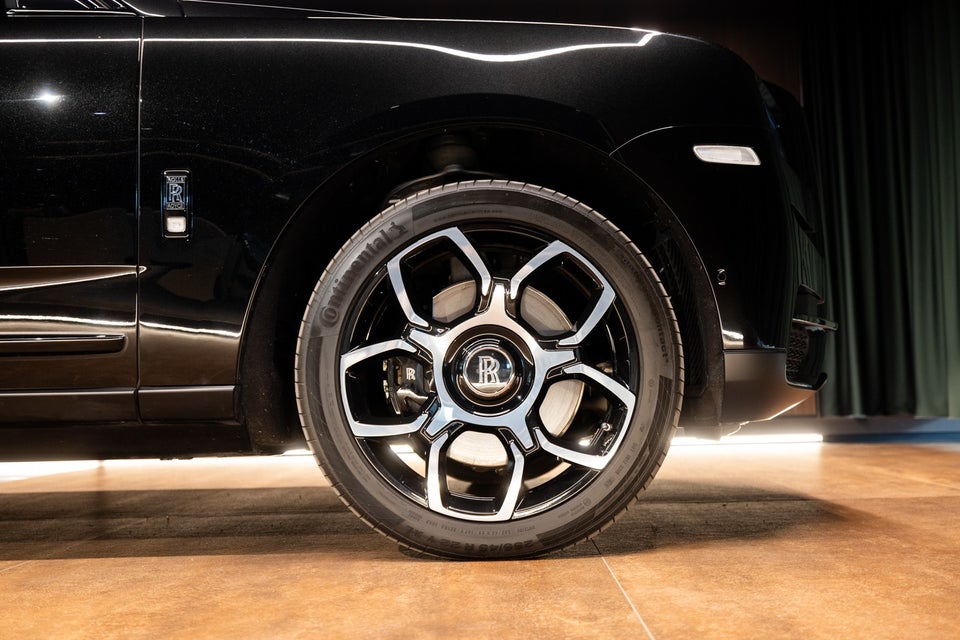 Rolls-Royce Cullinan 6,7 Black Badge aut. 5d