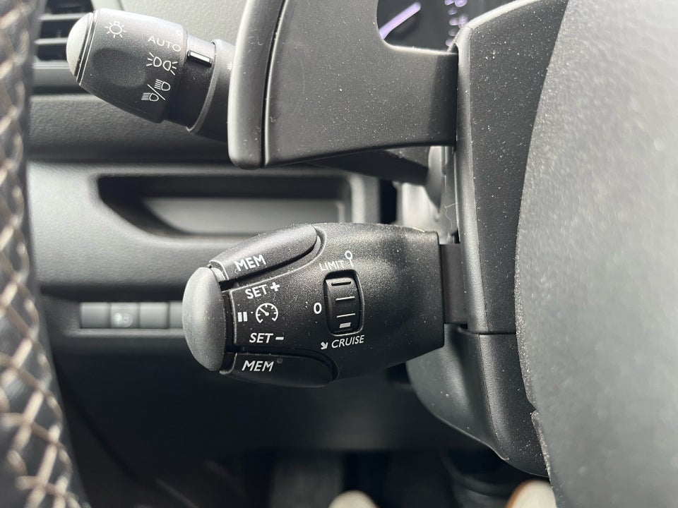 Toyota ProAce 2,0 D 144 Long Comfort Master aut. 4d