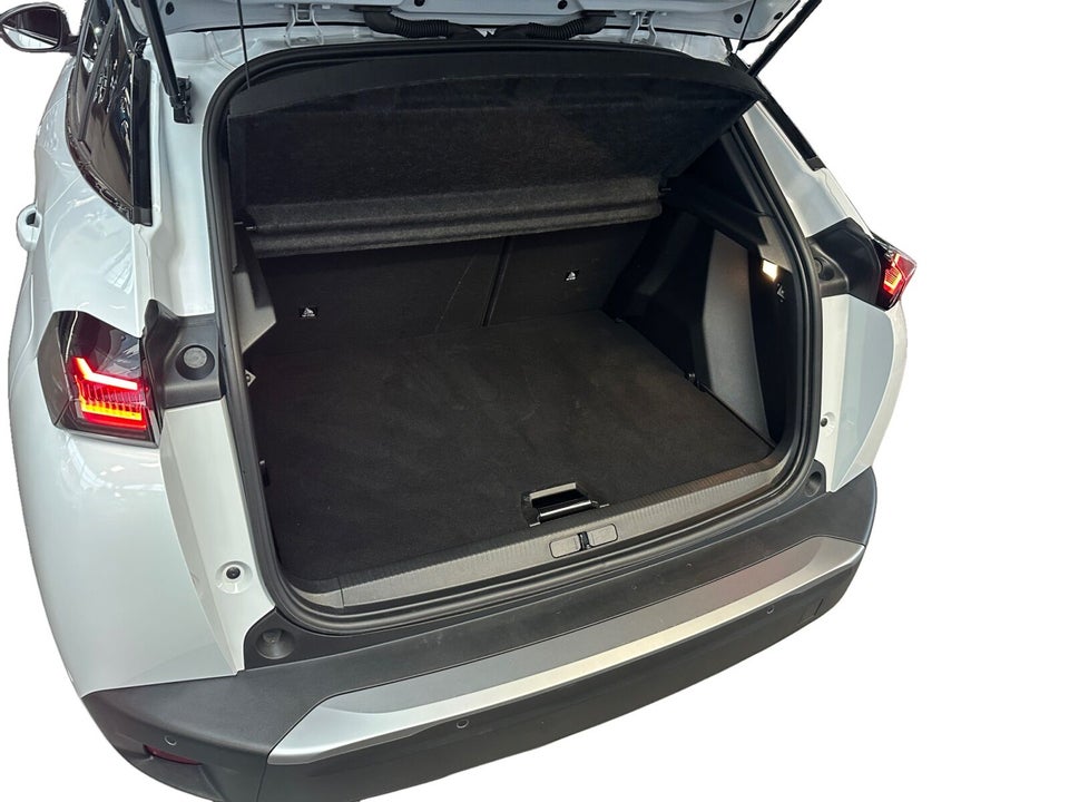 Peugeot e-2008 54 GT 5d