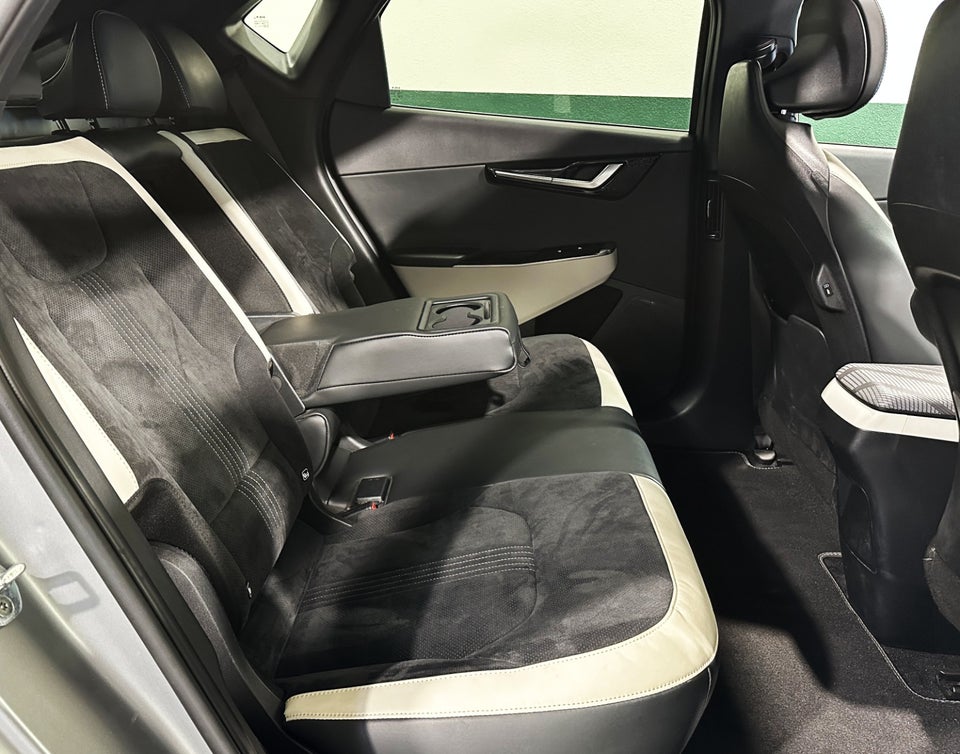 Kia EV6 77 Long Range Performance GT-Line AWD 5d