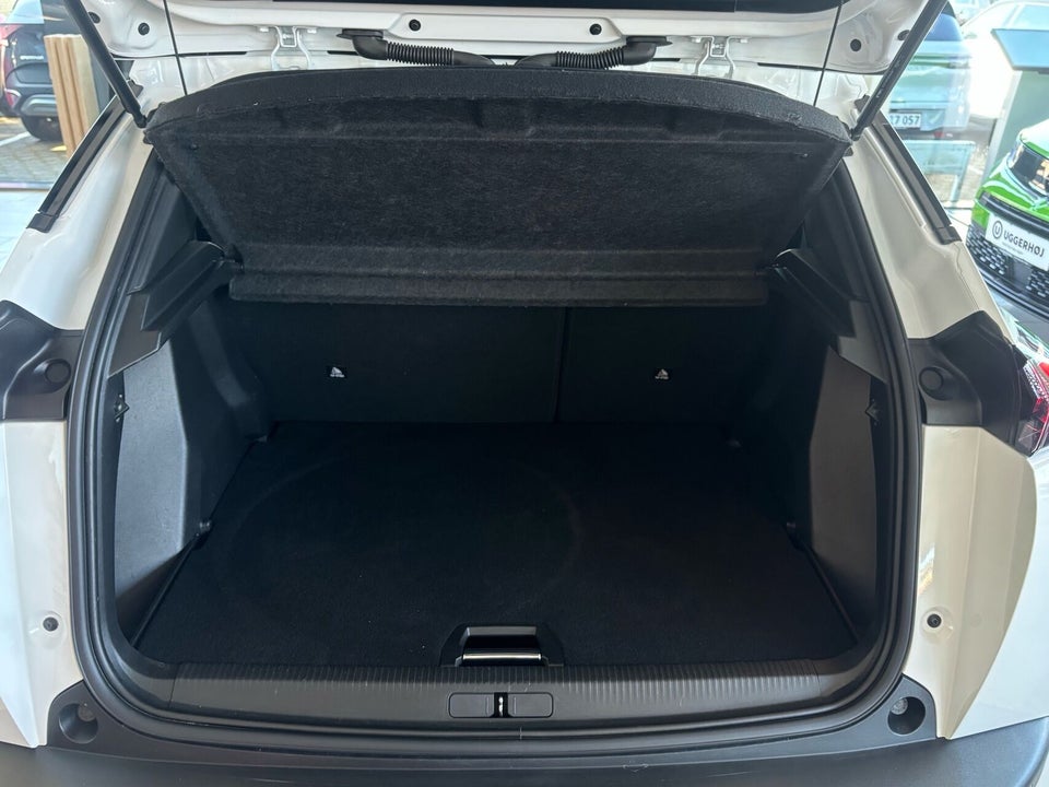 Peugeot 2008 1,2 PureTech 130 Sportium 5d