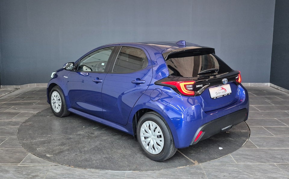 Toyota Yaris 1,5 Hybrid H3 e-CVT 5d