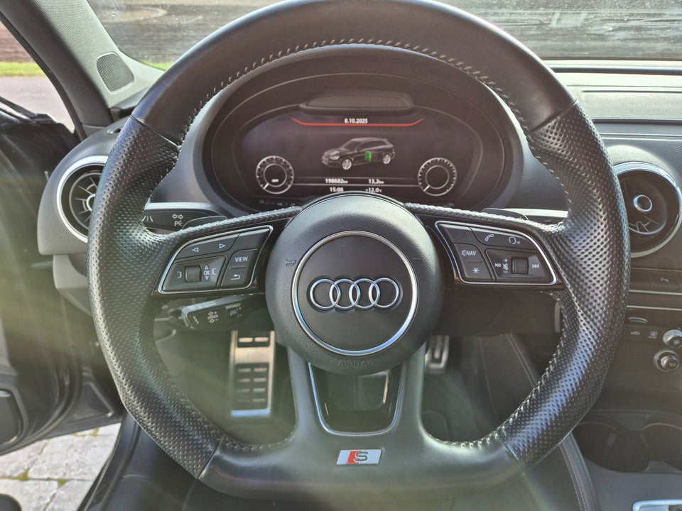 Audi A3 1,4 e-tron Sport Sportback S-tr. 5d