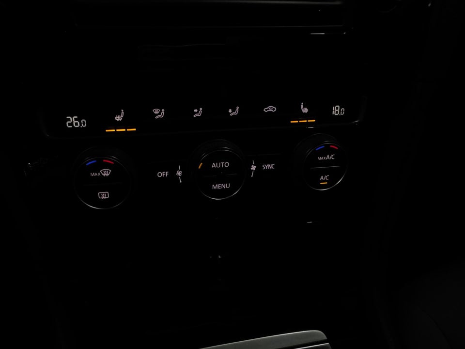 VW Golf VII 1,4 TSi 125 Allstar Variant BMT 5d