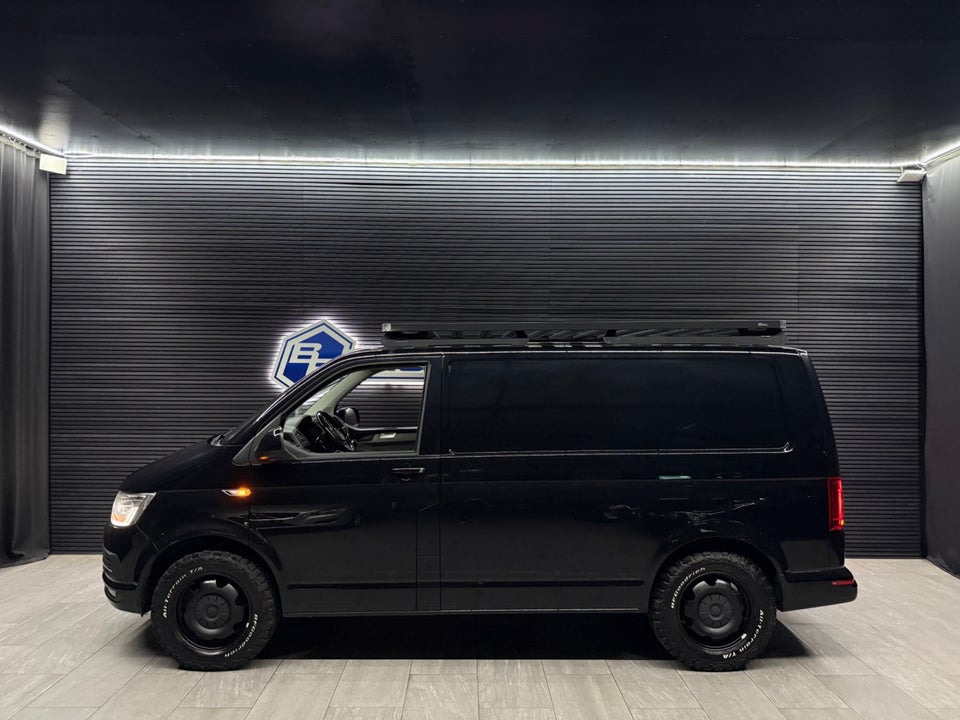 VW Transporter 2,0 TDi 150 Kassevogn DSG kort