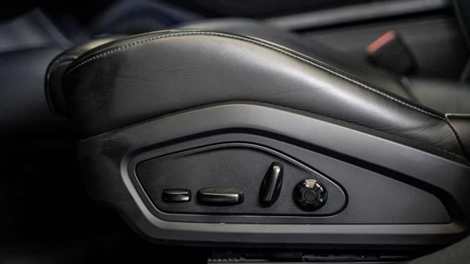 Porsche Taycan 4S Performance+ Cross Turismo 5d