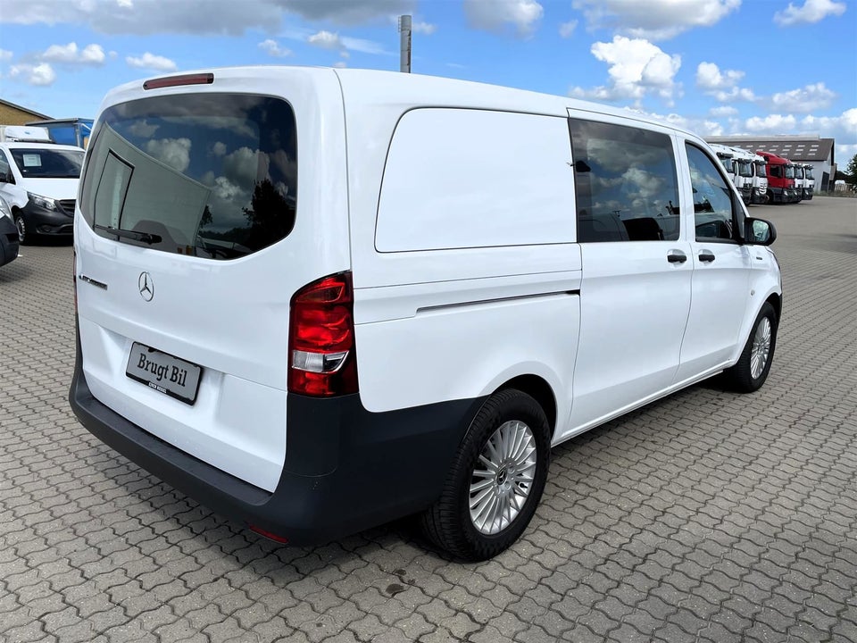 Mercedes eVito 129 Tourer PRO L Van